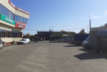 СДАДУТ НЕЖИЛОЕ ПОМЕЩЕНИЕ В ТЦ ОЛЕГА КОШЕВОГО, 65А/1, 400m2