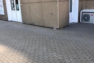 СДАДУТ НЕЖИЛОЕ ПОМЕЩЕНИЕ, ИРКУТСК, СЕМЕНА ЛАГОДЫ, 4/3, S-35m2